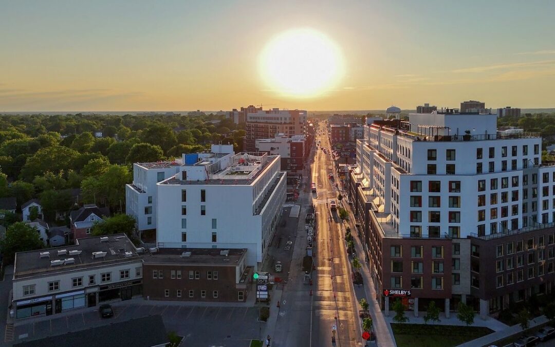 Kingston Student Apartments vs. On-Campus Housing: Which Is Better for You?